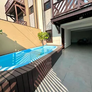 Lindo Sobrado A 250mts Da Mariscal Piscina 249-3 Casa de Férias